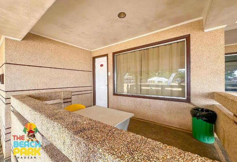 בית מלון כפרי Beach Side Room The Beach Park Hadsan