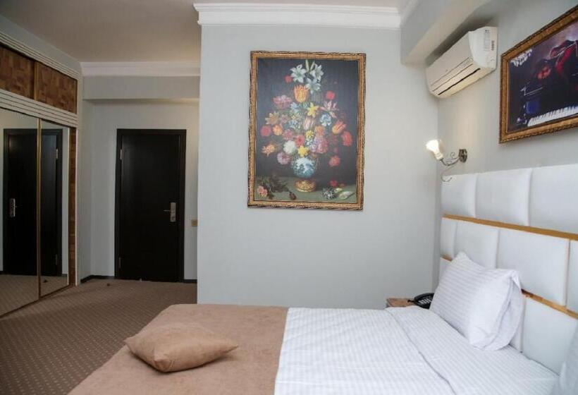 בית מלון כפרי Bey Palace