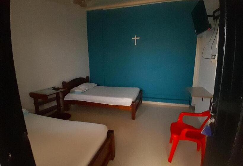 호텔 Bruselas Mutata