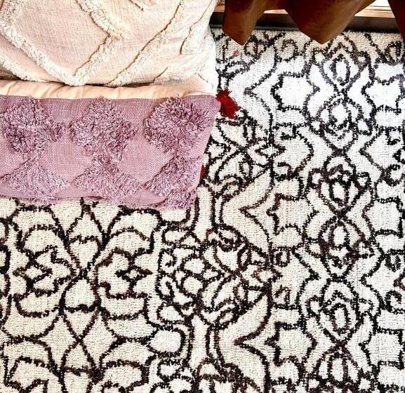 هتل Buddha House 2