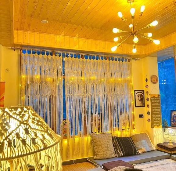 هتل Buddha House 2