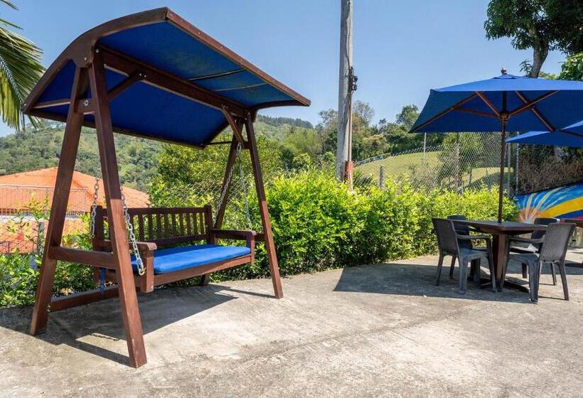 فندق Cabañas Los Héroes