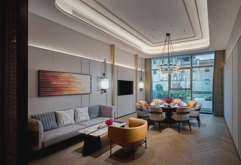 فندق Crowne Plaza Shangluo By Ihg