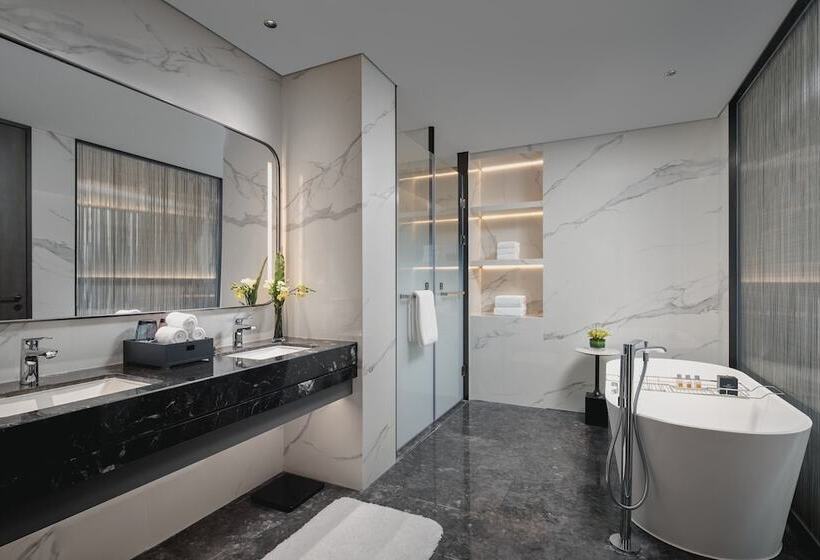 فندق Crowne Plaza Shangluo By Ihg