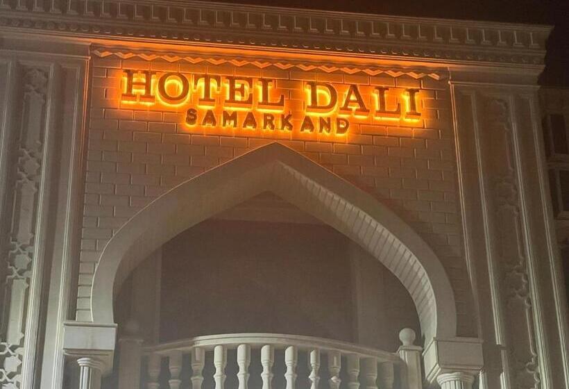 فندق Dali Samarkand