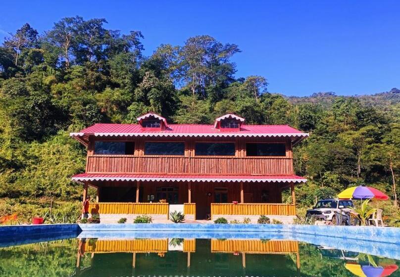 ホテル Dolma Farm Stay