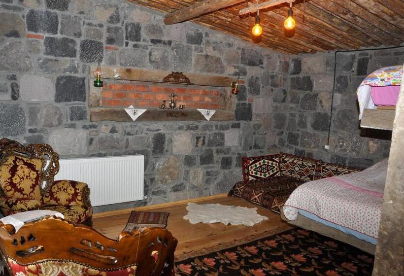 هتل Doğunun Taş Evleri