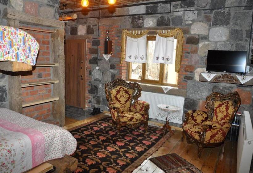 هتل Doğunun Taş Evleri