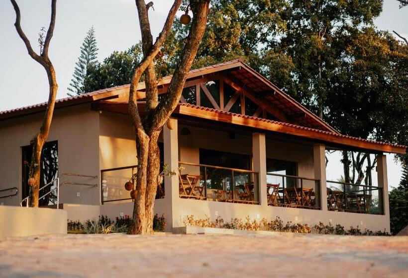 酒店 Fazenda Sol Nascente