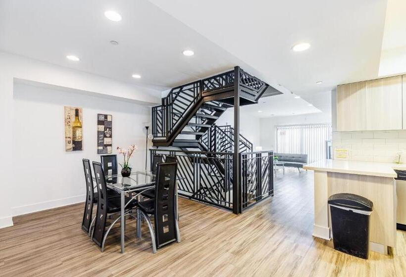 호텔 Fully Furnished Apartments Near Hollywood Walk Of Fame