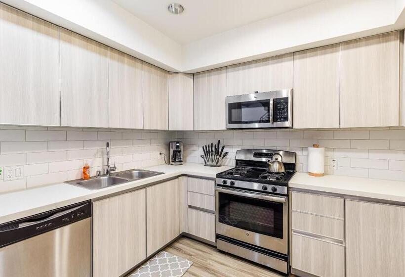 호텔 Fully Furnished Apartments Near Hollywood Walk Of Fame