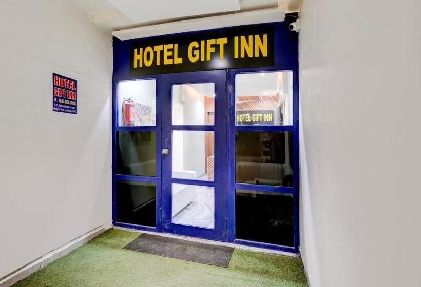 Collection O Hotel Gift Inn