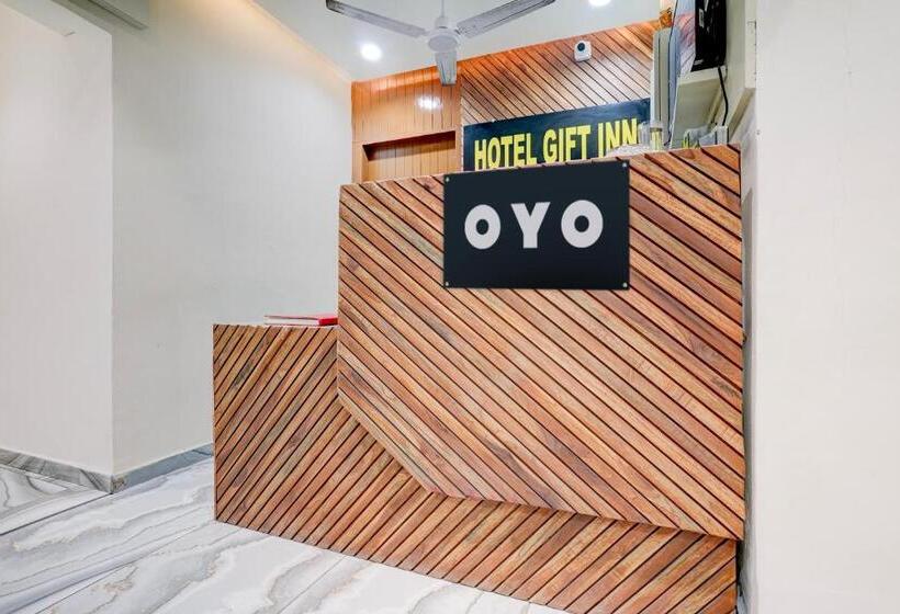 Collection O Hotel Gift Inn