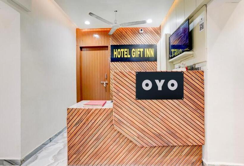 Collection O Hotel Gift Inn