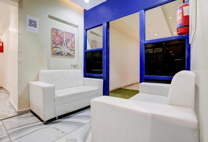 Collection O Hotel Gift Inn