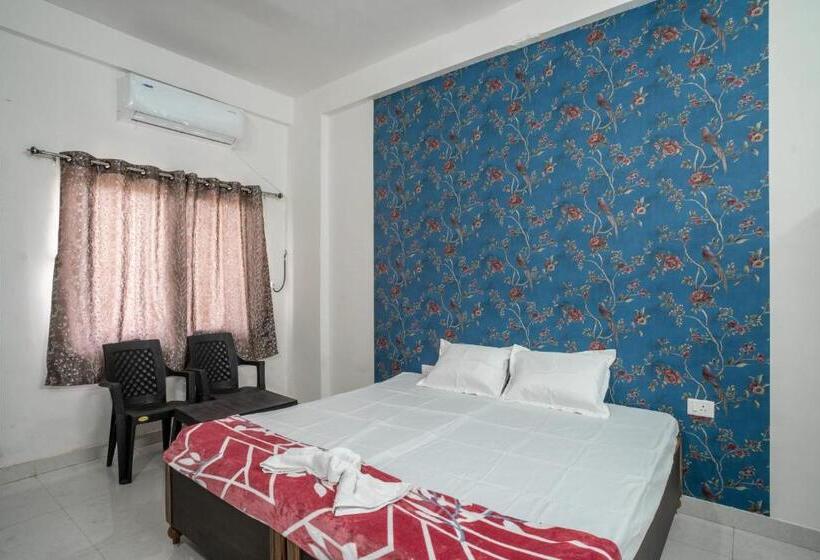 酒店 Heera Heights Studio Apartment