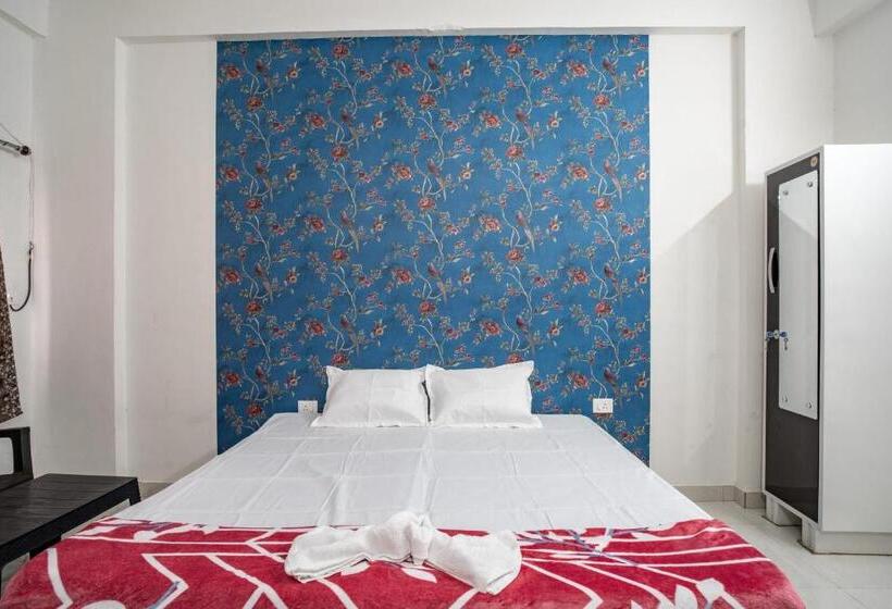 فندق Heera Heights Studio Apartment