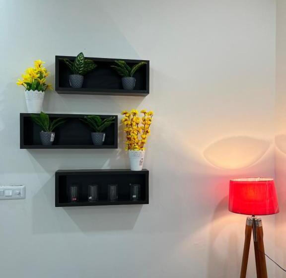 酒店 Meadow Suites ! Comfortable Stay