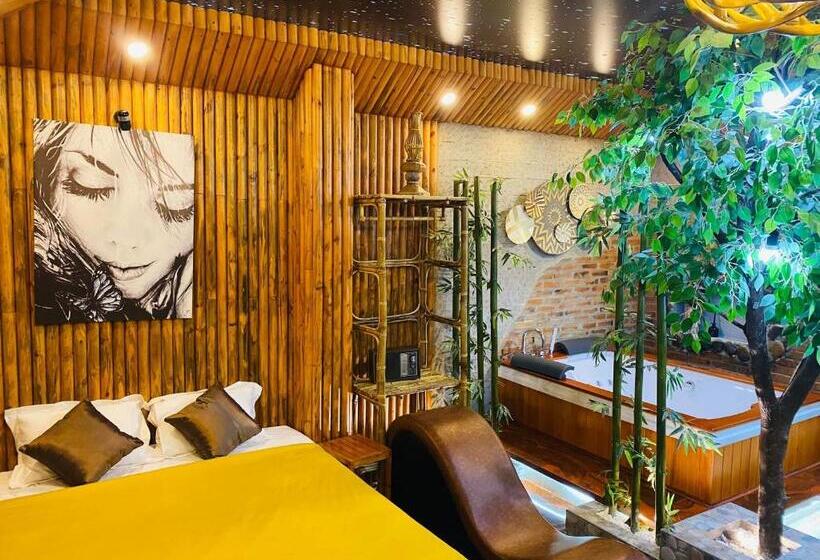 هتل Hoàng Gia Athena