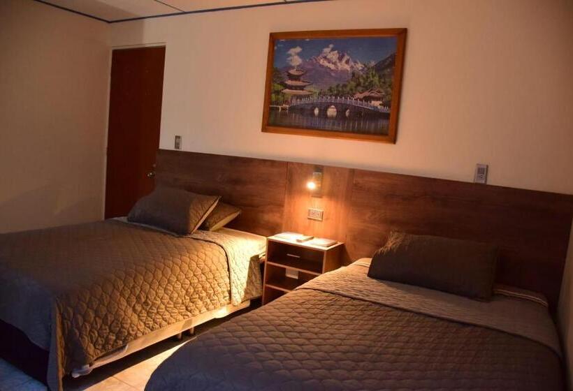 בית מלון כפרי La Herradura