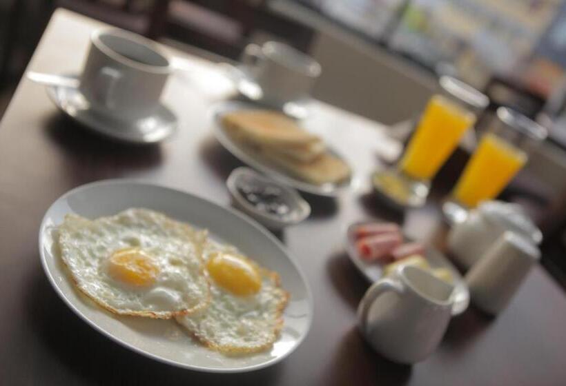 هتل Las Terrazas Inn