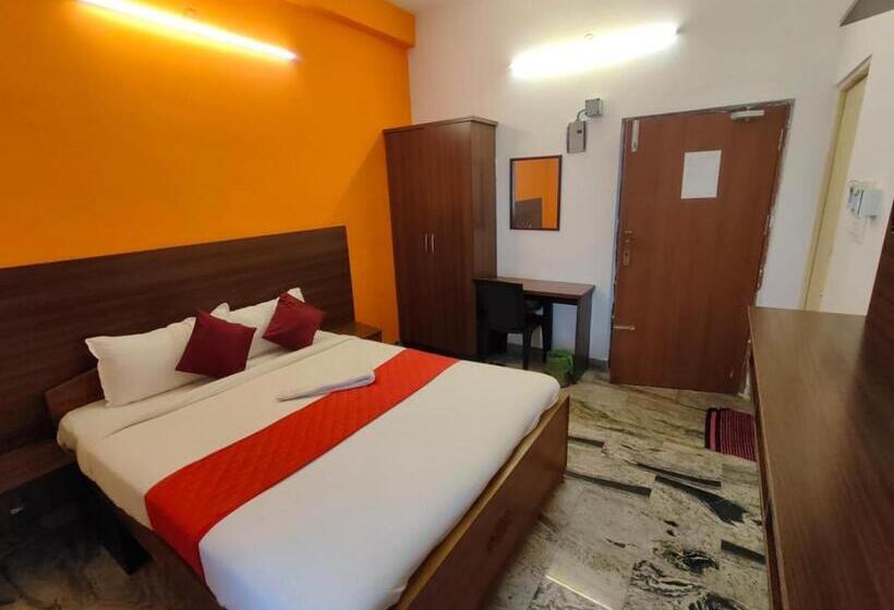 Hotel New Cresent Park