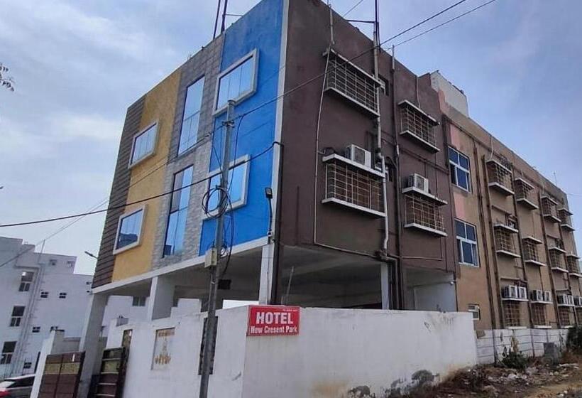 Hotel New Cresent Park