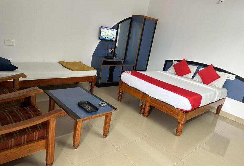 Отель New Iceberg