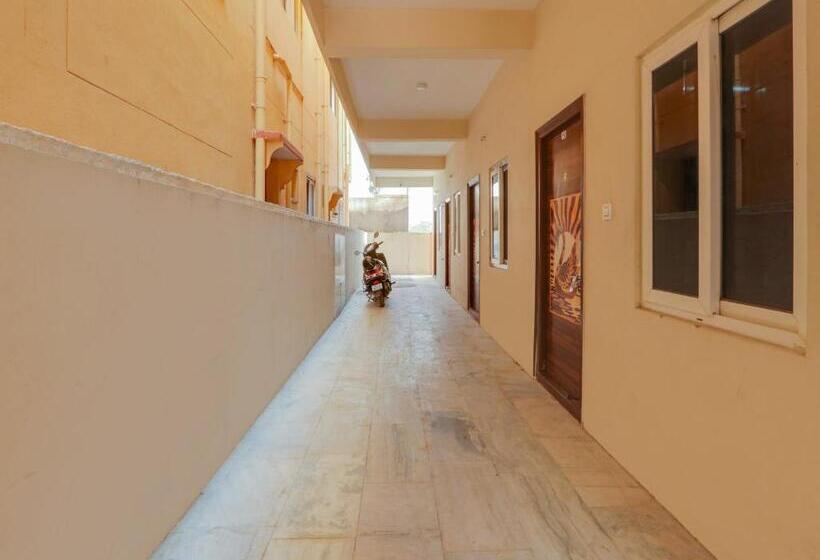 هتل Oyo Flagship Brundavan Residency