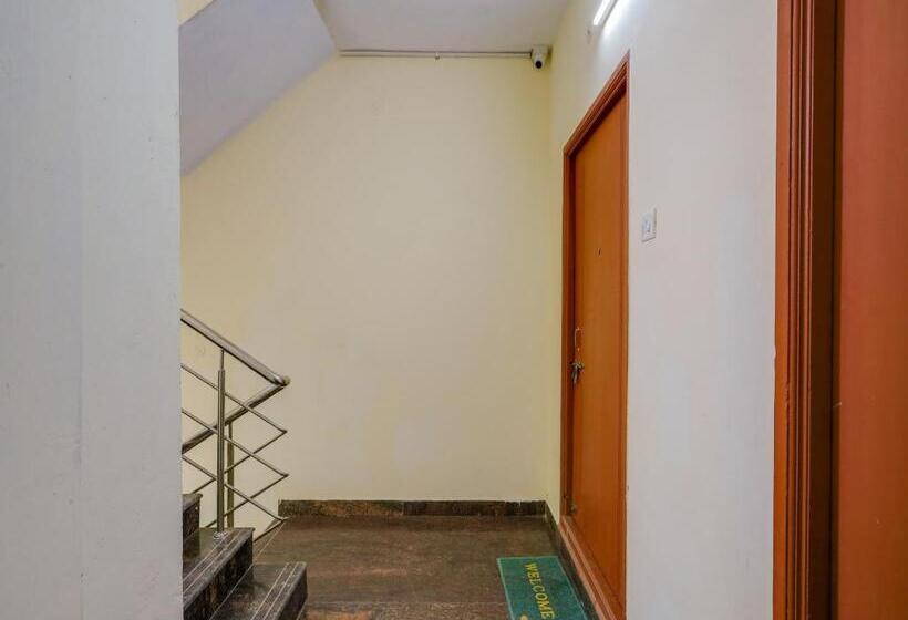 هتل Oyo Kailaya Gudil Residency