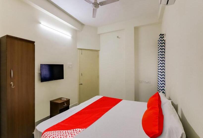 هتل Oyo Kailaya Gudil Residency