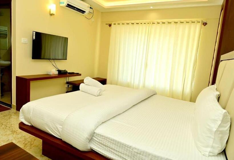 فندق Downtown Pr Groups Raashi Residency