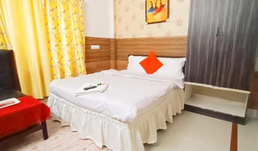 ホテル Prince Lodge And Banquet