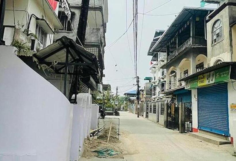 ホテル Prince Lodge And Banquet