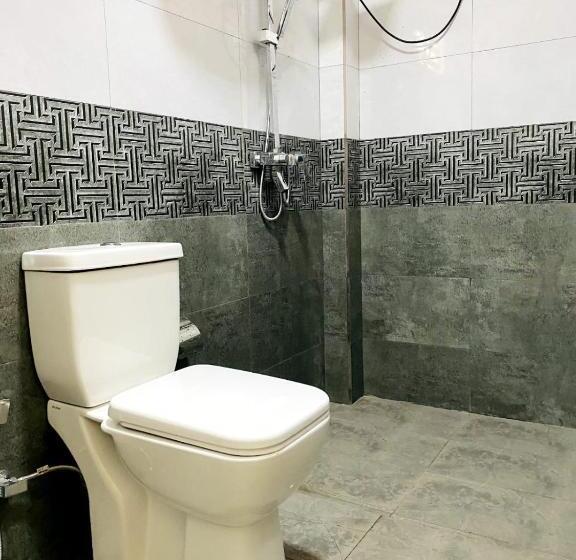 Отель Royal Homes And Wellness Center