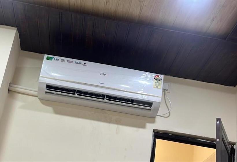 فندق Shivganga Guest House