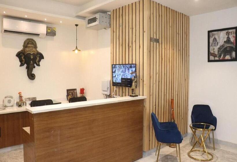 هتل Signum Cityscapes The Royal Jewel