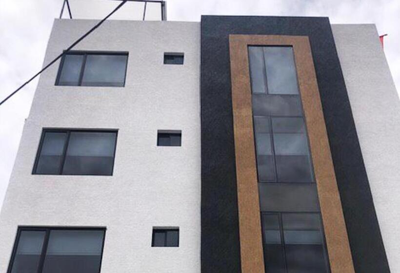 ホテル Suites La Fontana