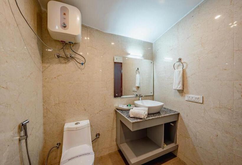 בית מלון כפרי The Himalayan Stays Nainital