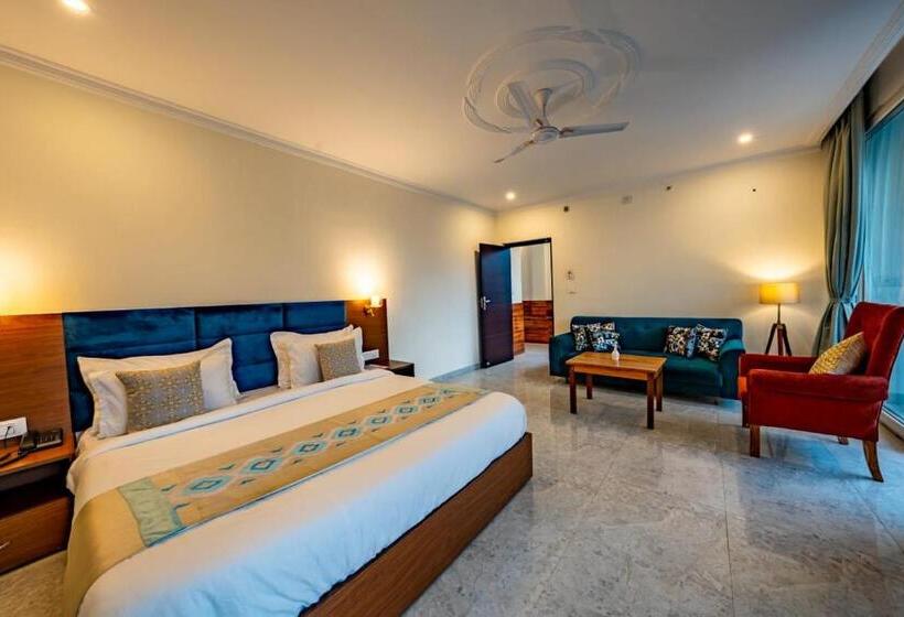 בית מלון כפרי The Himalayan Stays Nainital