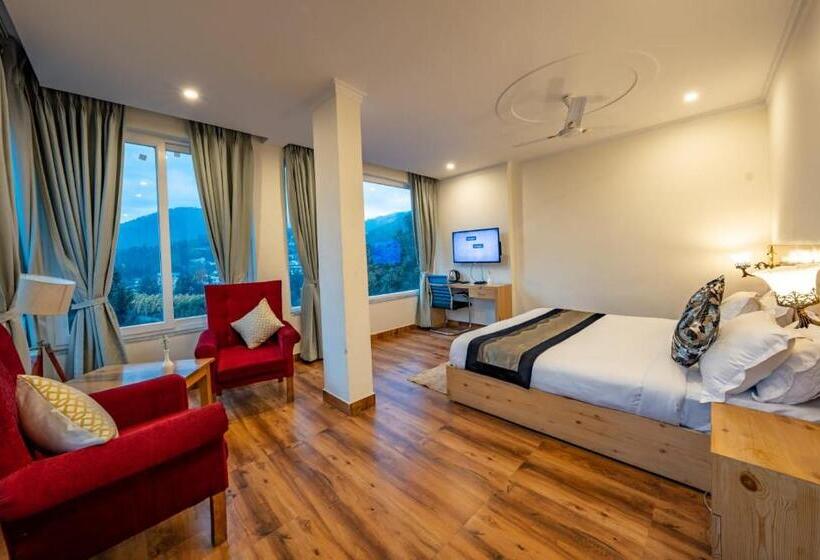 בית מלון כפרי The Himalayan Stays Nainital