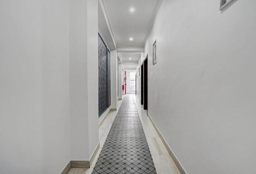 호텔 Townhouse 1124 Majesty Inn