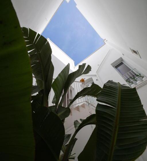 Отель Vecchia Mottola Suite & Spa