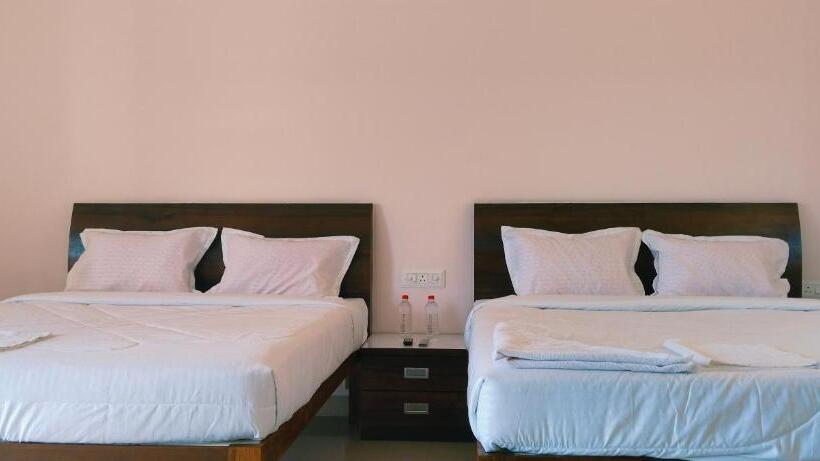 Отель Ved Vatika