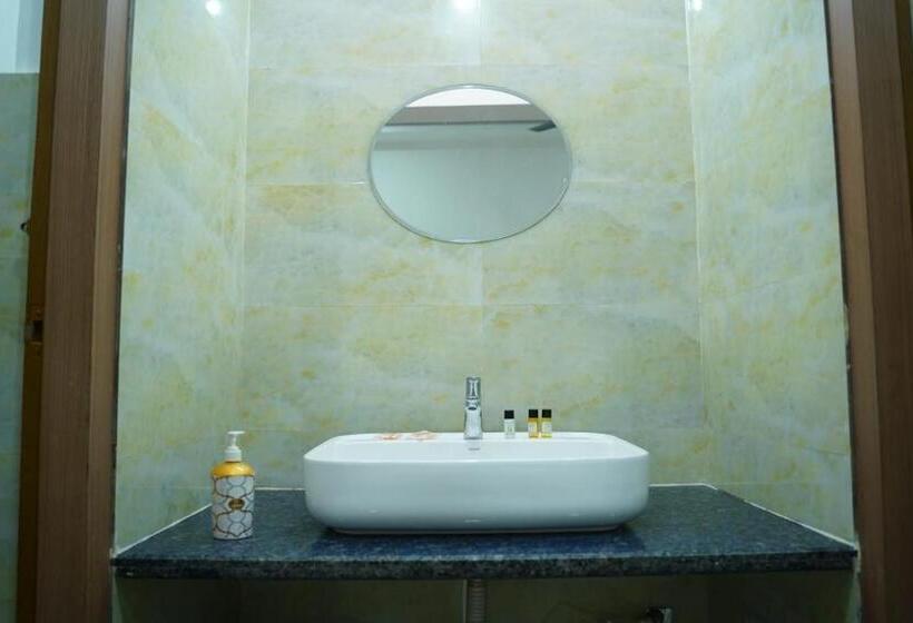 Отель Ved Vatika