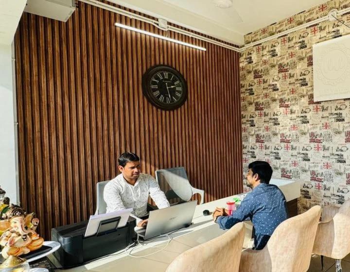 Отель Ved Vatika