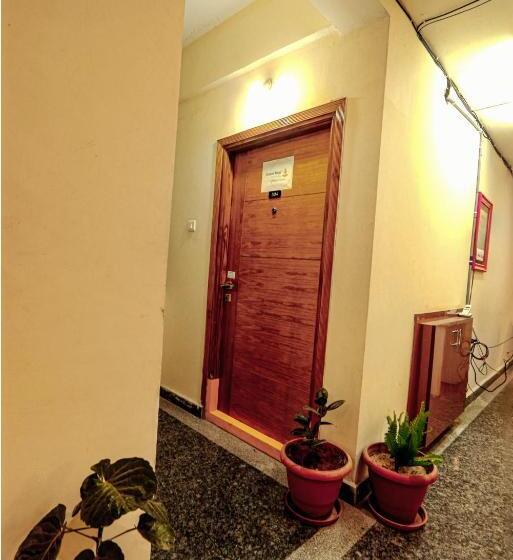 ホテル Verizon Stays Single Deluxe Rooms @bachupally