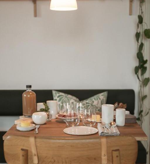 בית מלון כפרי Vyn