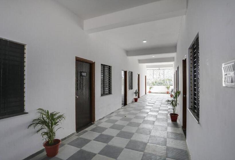 Hotel O Sky View Stay In