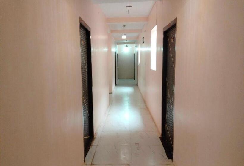 בית מלון כפרי Sun City